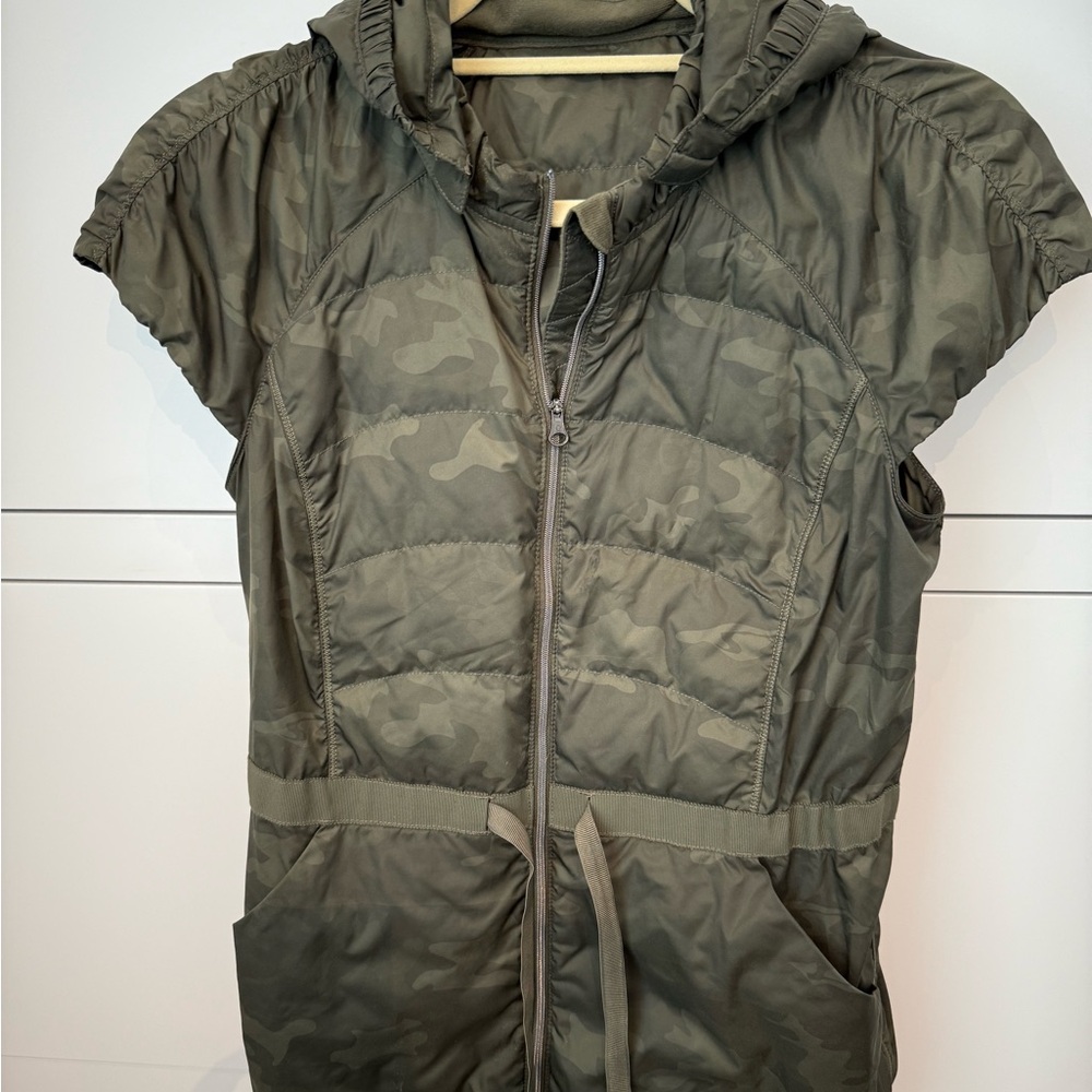 lululemon athletica Green Boxy Fitted Vest